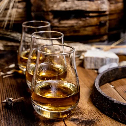 WHISKY NIGHT